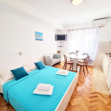 Apartment Bidol Makarska